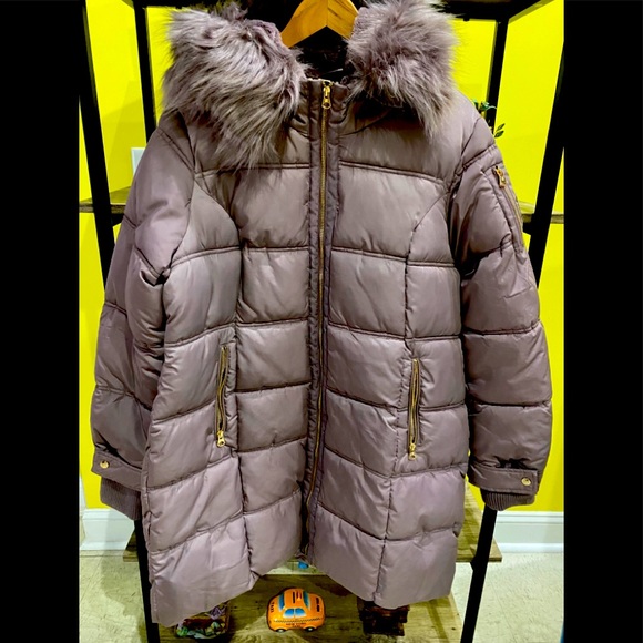 Jessica Simpson Jackets & Blazers - JESSICA SIMPSON / Mauve / puffer coat